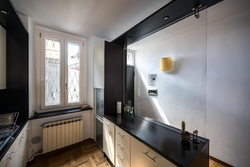 Wonderfull Two Floors Apartment Navigli Milano Exterior foto