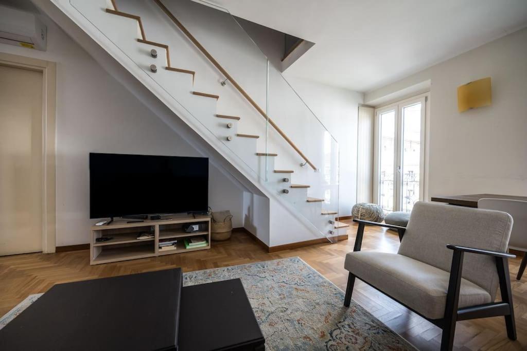 Wonderfull Two Floors Apartment Navigli Milano Exterior foto