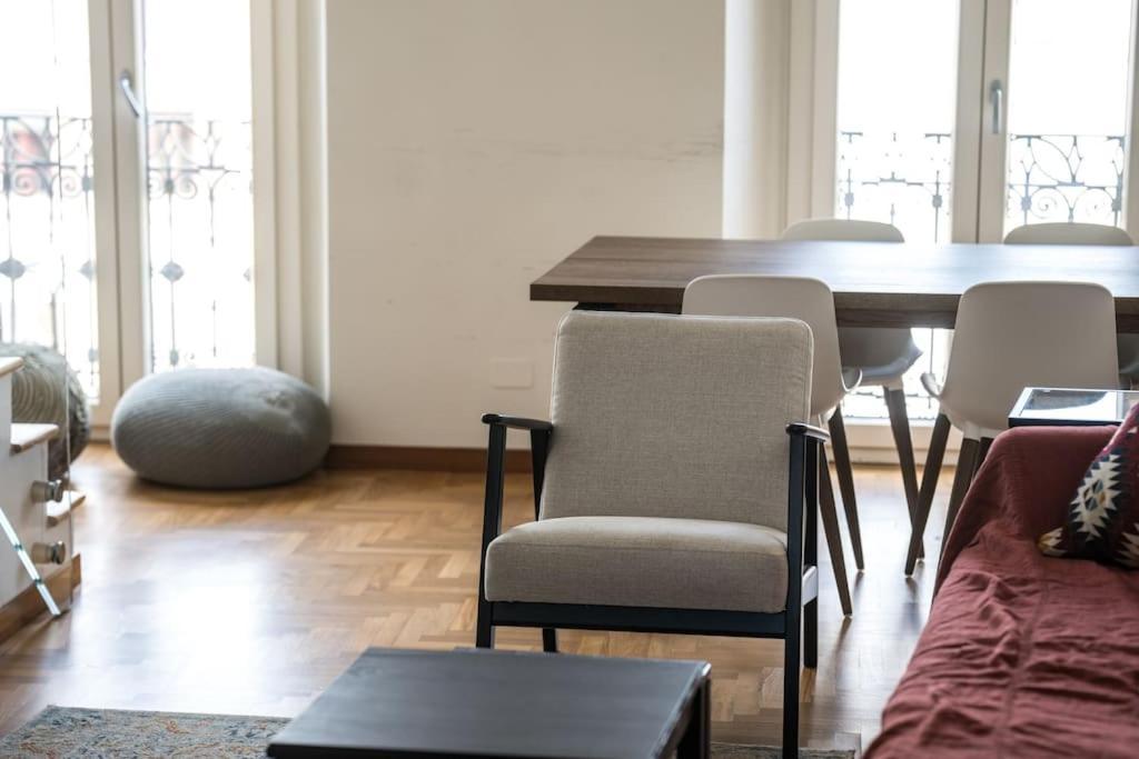 Wonderfull Two Floors Apartment Navigli Milano Exterior foto