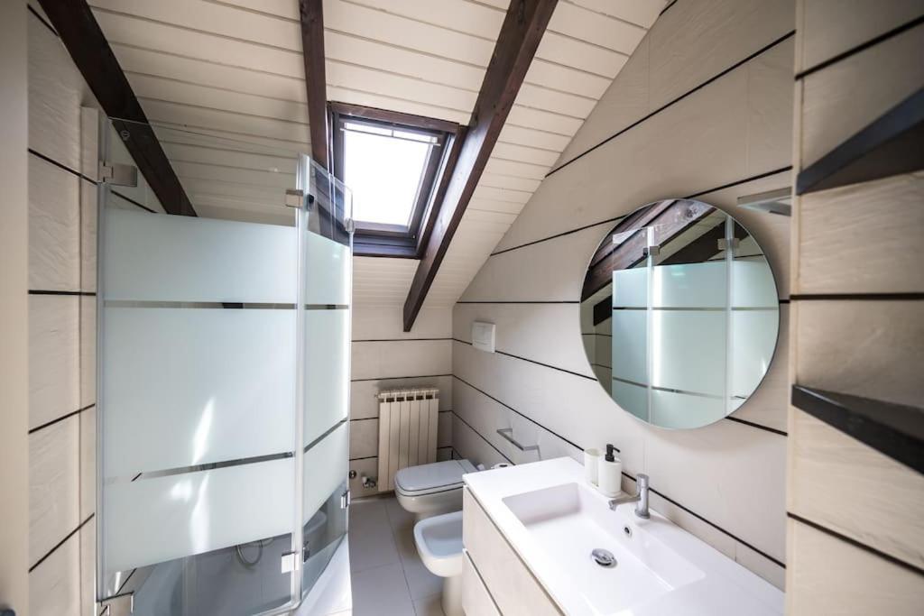 Wonderfull Two Floors Apartment Navigli Milano Exterior foto